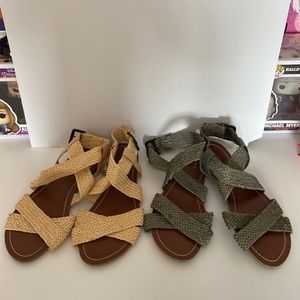 Old Navy canvas flat sandals